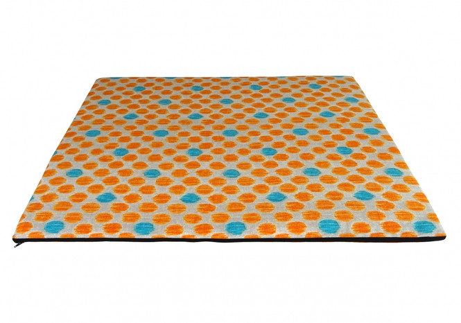 carbone-hundematte-mattress-70-x-100-cm-punkte-orange